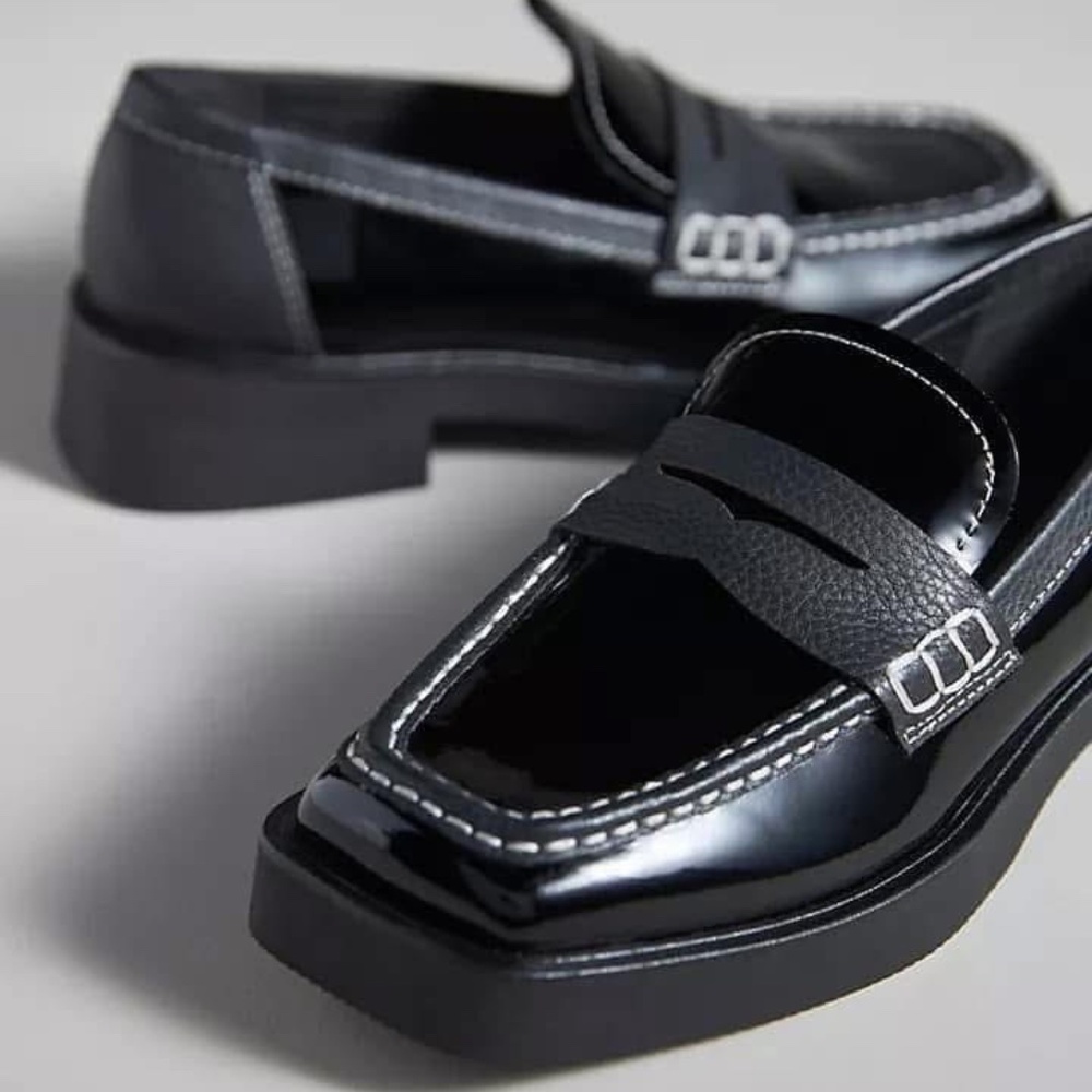 New GH Bass Bowery Square Toe Loafers size 9 from Anthropologie